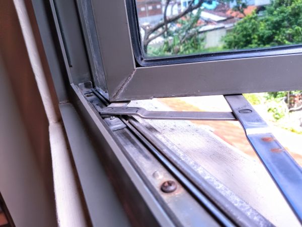 Hinged Window Replacement in Pasadena